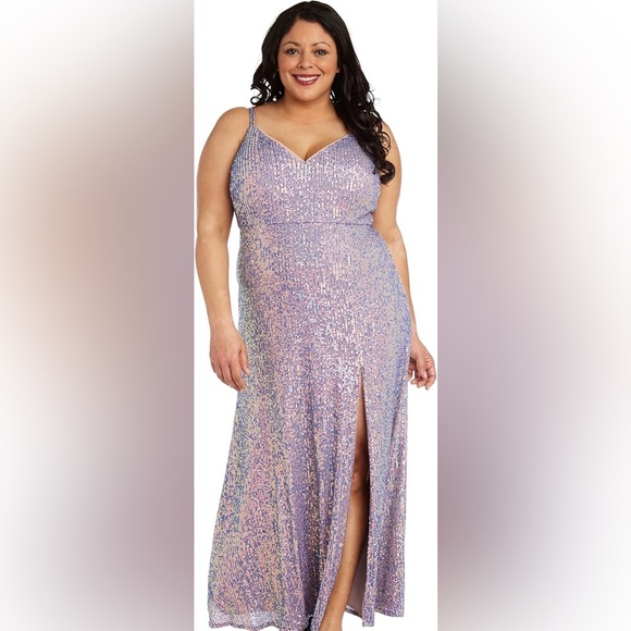 Morgan & Co. Dresses & Skirts - Plus Sequin Dress 💜